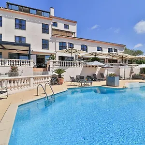 & Restaurant Perla Riviera Hotel